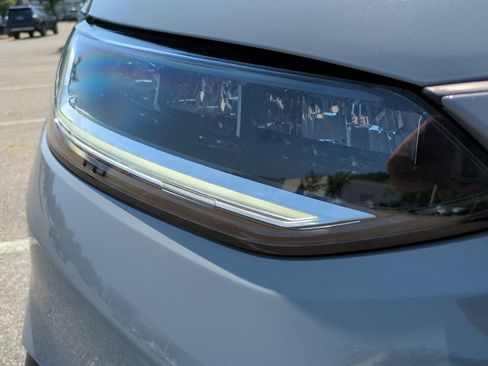 Used 2024 Honda HR-V Sport image 10