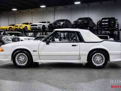 Used 1990 Ford Mustang GT image 34