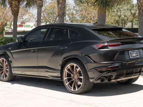 Used 2023 Lamborghini Urus S AWD/4WD image 6