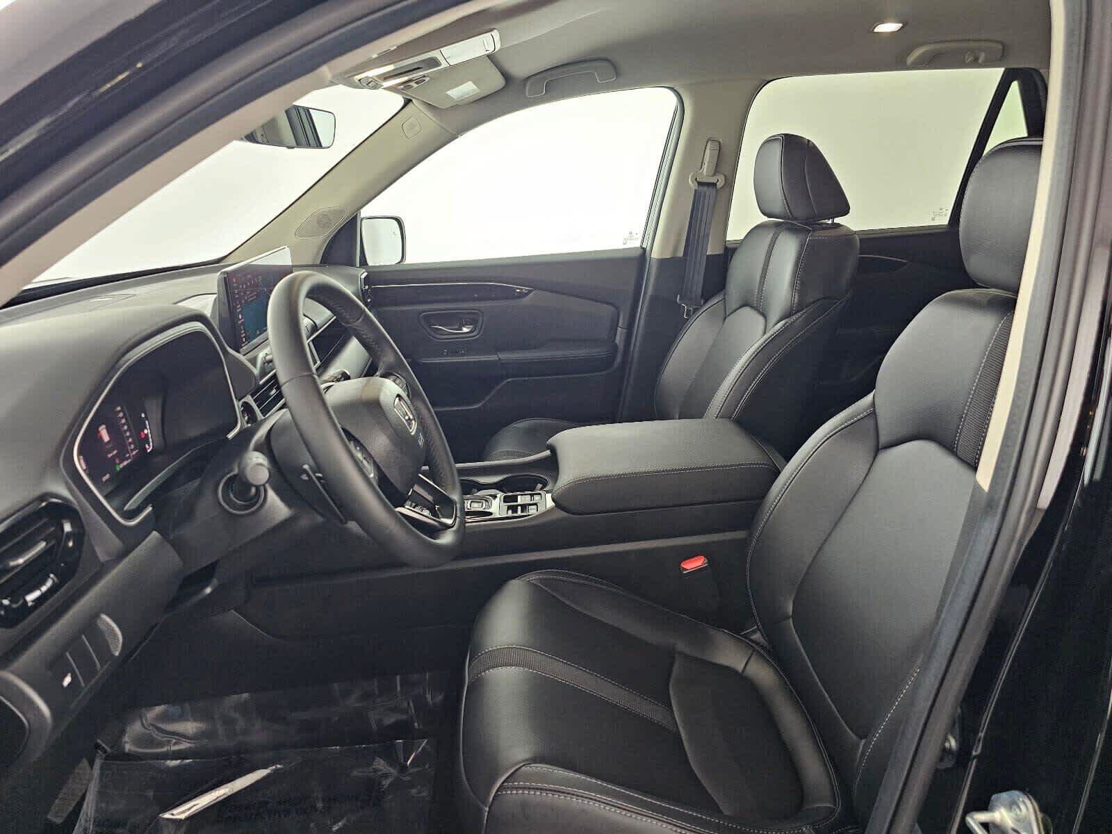 Certified 2026 Honda Passport RTL image 21