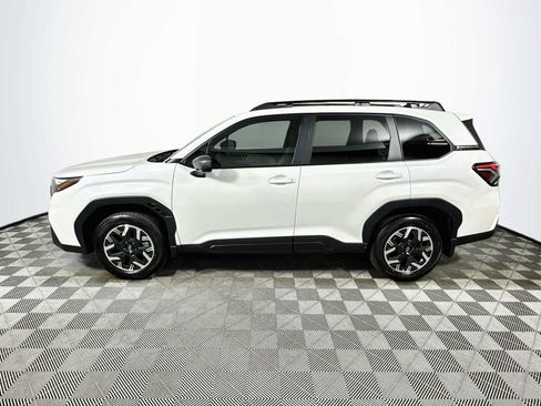 Certified 2026 Subaru Forester Premium w/ Base/Premium Package AWD/4WD image 4