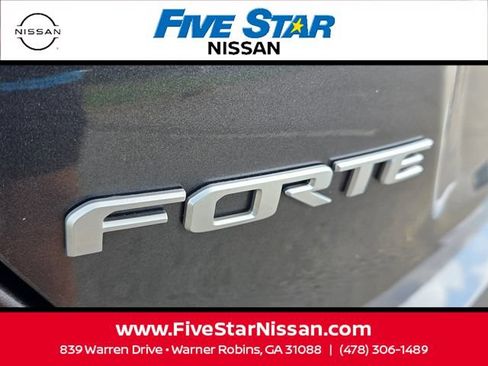 Used 2024 Kia Forte LXS FWD image 11