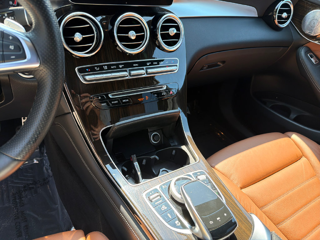 Used 2019 Mercedes-Benz GLC 43 AMG 4MATIC w/ Multimedia Package image 30