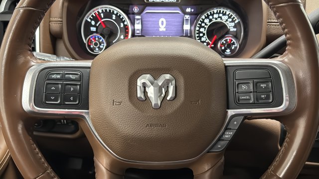 Used 2022 RAM 3500 Laramie AWD/4WD image 14