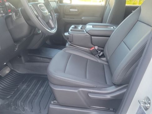 New 2026 GMC Sierra 3500 Pro w/ Convenience Package image 11