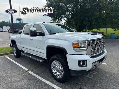 Used 2019 GMC Sierra 2500 Denali w/ Duramax Plus Package