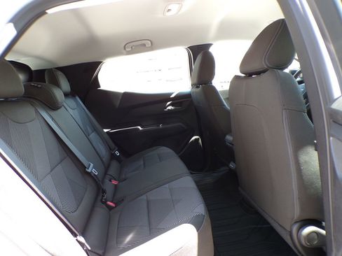 New 2027 Chevrolet Bolt LT w/ Comfort Package FWD image 18