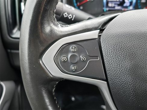 Used 2018 Chevrolet Colorado LT image 16