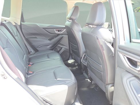 Used 2021 Subaru Forester Touring w/ Popular Package #2 image 16