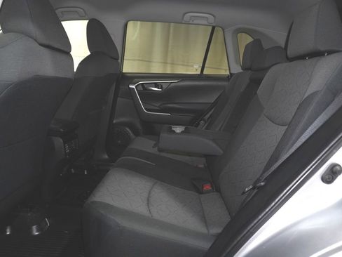 Used 2024 Toyota RAV4 XLE AWD/4WD image 14