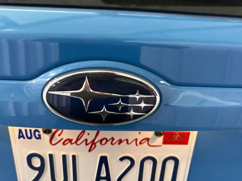 Used 2017 Subaru Crosstrek 2.0i Limited AWD/4WD image 12