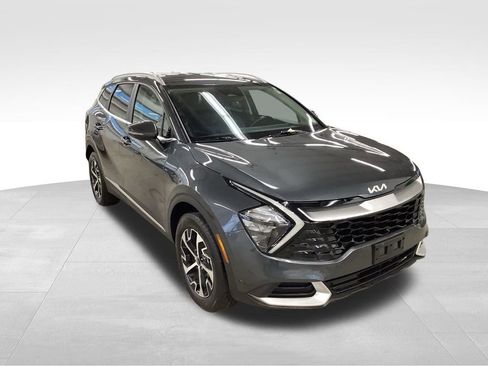 Certified 2023 Kia Sportage EX AWD/4WD image 4