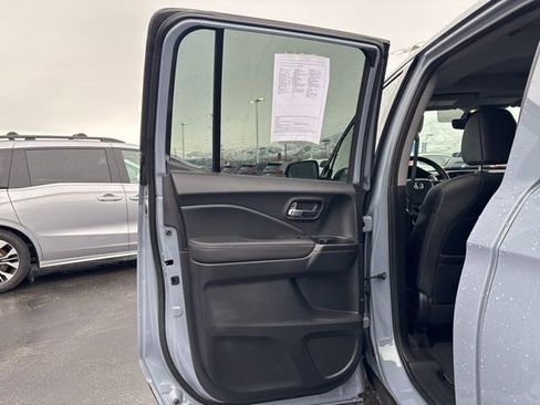 Used 2023 Honda Ridgeline RTL image 19