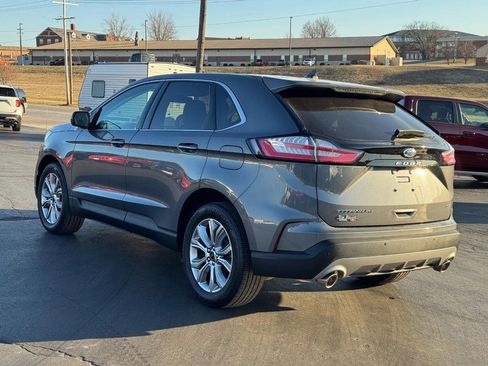 Used 2024 Ford Edge Titanium image 6