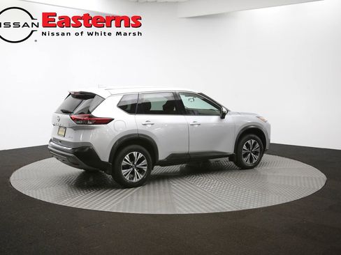 Used 2021 Nissan Rogue SV image 78