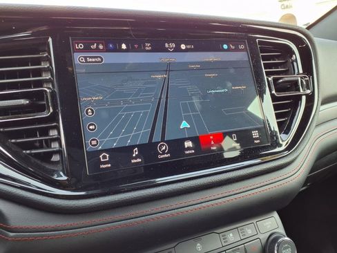 Certified 2024 Dodge Durango GT image 19