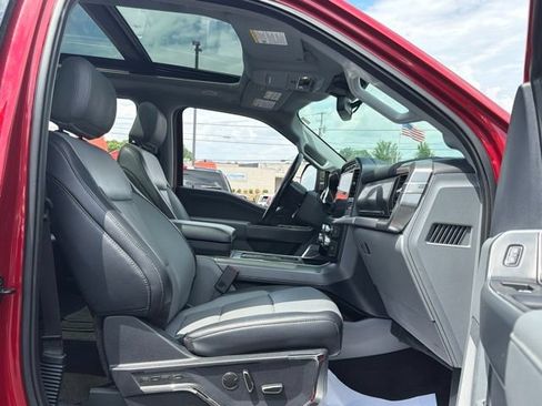 Used 2022 Ford F150 Lariat w/ Equipment Group 502A High AWD/4WD image 39