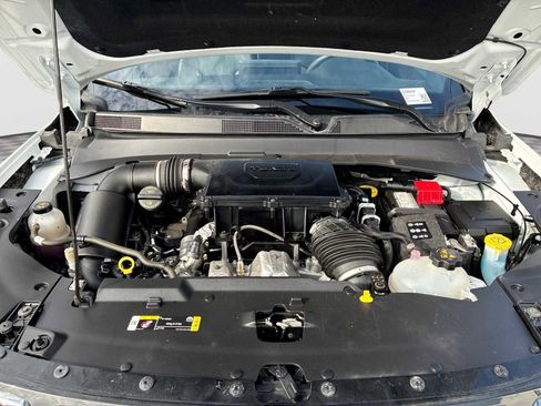 Used 2024 Jeep Compass Limited image 29