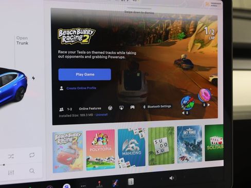 Used 2020 Tesla Model 3 Standard Range image 34