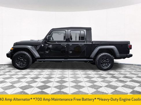 Used 2021 Jeep Gladiator Sport image 8