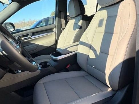 New 2026 GMC Terrain Elevation w/ Elevation Premium Package image 13