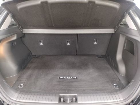 Certified 2023 Hyundai Kona SE image 18