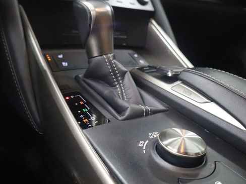 Used 2018 Lexus IS 300 AWD w/ Comfort Package image 29
