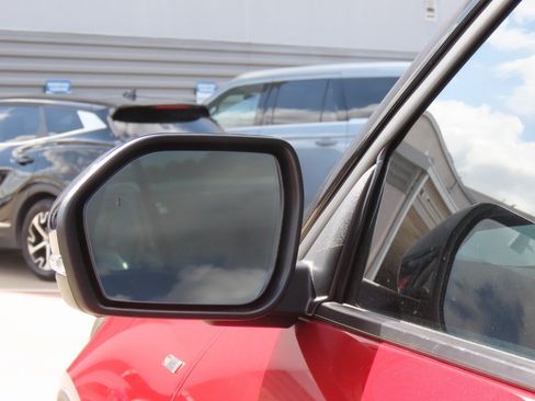Used 2025 Ford Explorer ST-Line w/ Premium Package RWD image 18