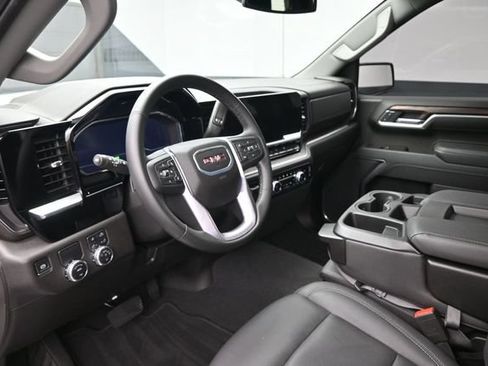 Used 2025 GMC Sierra 1500 SLT RWD image 19