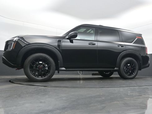 New 2026 Nissan Armada PRO-4X image 28