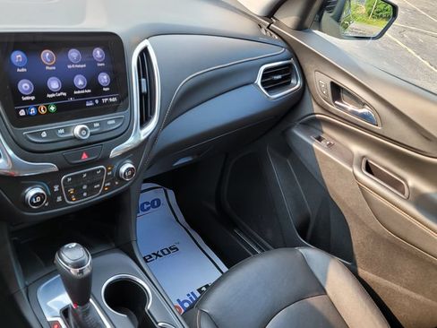 Used 2020 Chevrolet Equinox Premier w/ Premier Redline Edition FWD image 23
