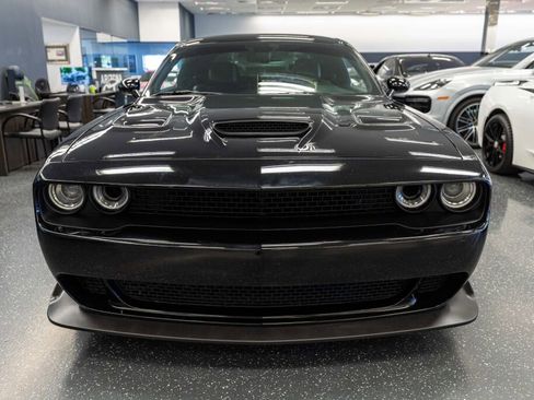Used 2019 Dodge Challenger R/T Scat Pack RWD image 2