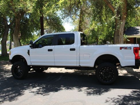 Used 2019 Ford F250 XL w/ STX Appearance Package AWD/4WD image 42