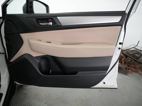 Used 2018 Subaru Outback 2.5i Premium AWD/4WD image 51