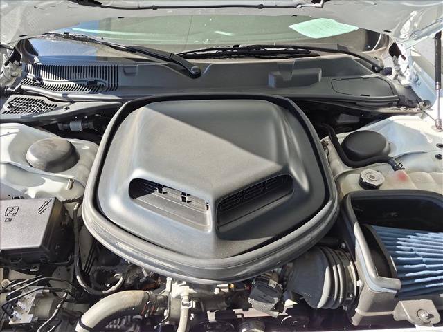 Used 2017 Dodge Challenger R/T Scat Pack RWD image 23