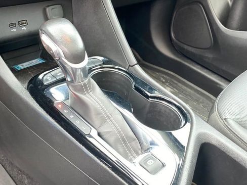 Certified 2024 Buick Encore GX Sport Touring w/ Experience Buick Package image 11