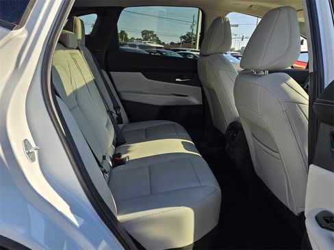 New 2025 Nissan Murano SL image 12