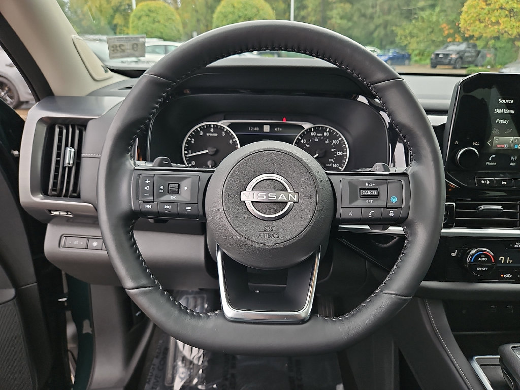 Used 2024 Nissan Pathfinder SL w/ SL Premium Package AWD/4WD image 23