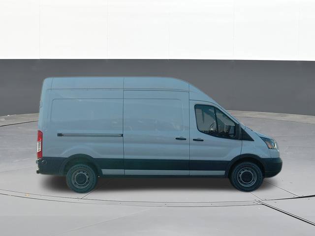 Used 2018 Ford Transit 250 148 High Roof RWD image 10