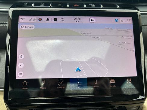 Used 2022 Jeep Grand Cherokee Limited image 24