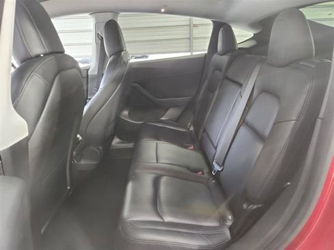 Used 2021 Tesla Model Y Long Range image 7