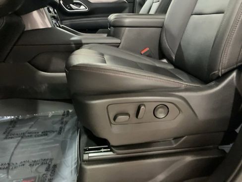 Used 2022 Chevrolet Tahoe RST image 10