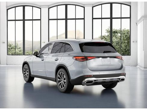 Certified 2025 Mercedes-Benz GLC 300 4MATIC image 28