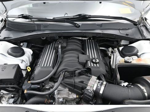 Used 2019 Dodge Charger Scat Pack RWD image 14