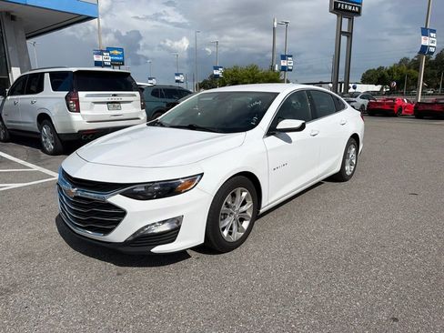Used 2025 Chevrolet Malibu LT FWD image 1