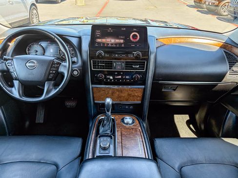 Used 2022 Nissan Armada SL w/ Captain's Chairs Package AWD/4WD image 11