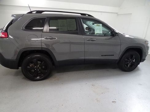 Certified 2023 Jeep Cherokee Altitude Lux w/ Lux Elite Package AWD/4WD image 25