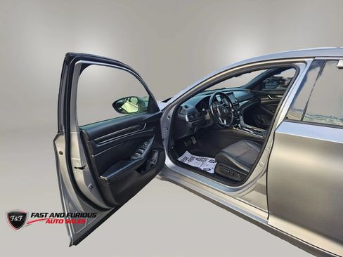 Used 2021 Honda Accord Sport image 9