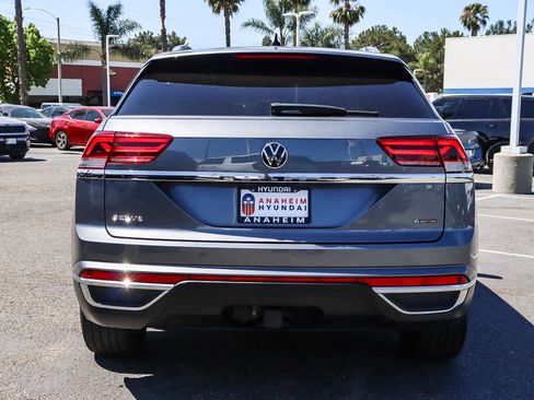 Used 2023 Volkswagen Atlas Cross Sport SEL AWD/4WD image 7