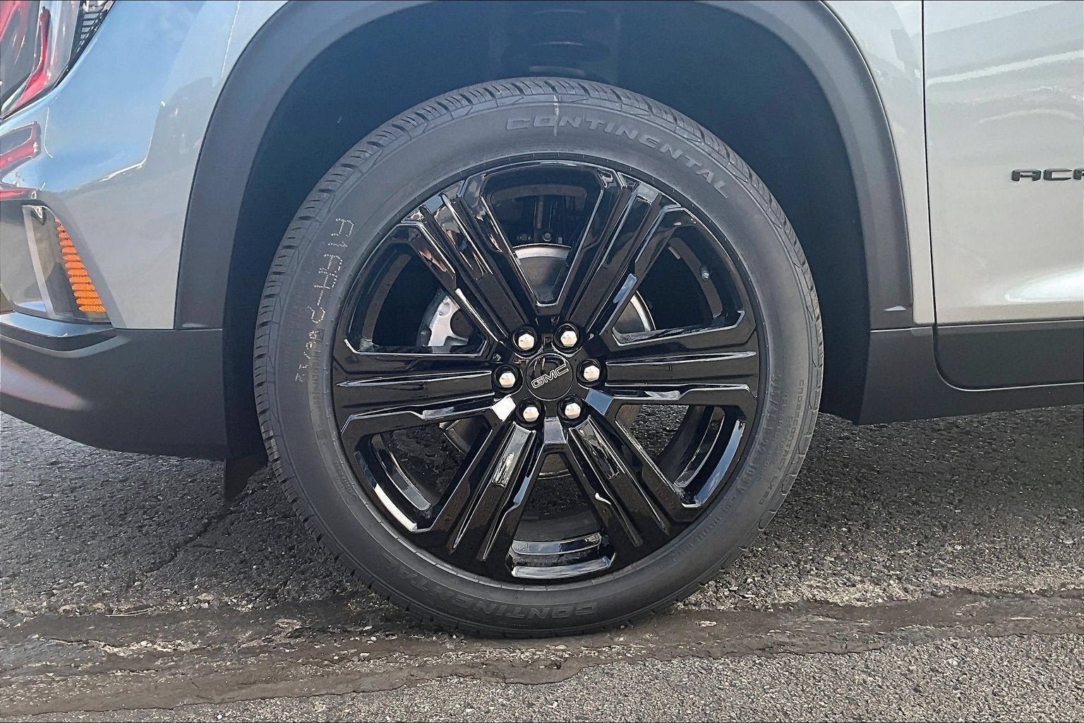 New 2026 GMC Acadia Elevation w/ Black Edition FWD image 12